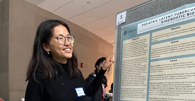 Laidlaw scholar presents research poster at symposium